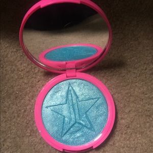 Deep Freeze Jeffree Star Highlighter